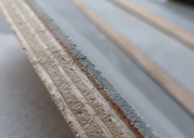 Płyta stolarska pokryta betonem