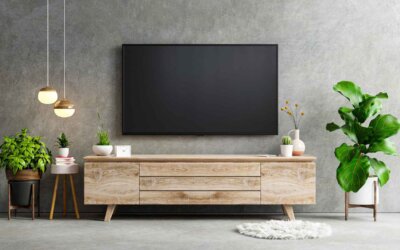 Betonowa ściana za telewizorem – pomysły aranżacji